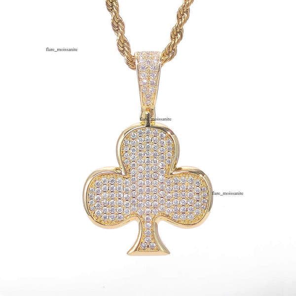 Jewelry Hip-Hop Full Diamond Plum Blossom Pendant High-Quality Moissanite Jewelry Accessories Men's Necklace Customization