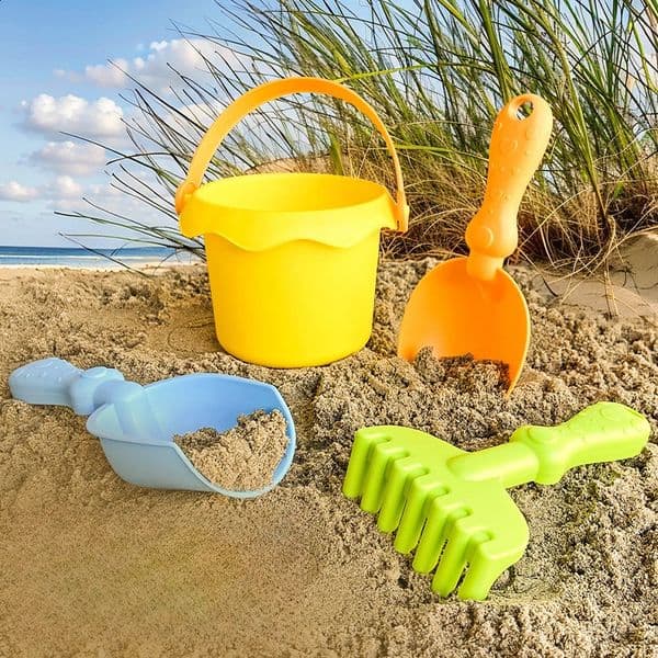 Childrens Beach Toy Set Baby Playing In Water and Sand Shovel Bucket Digging Tool Plastic Watering Sets 260320