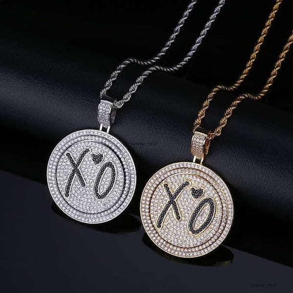 Jewelry Hip Hop XO rap street pendant with micro-inlaid Moissanite men's trendy ins double-layer rotatable disc necklace