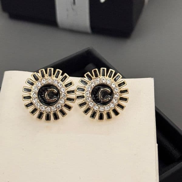 Designer Earring Letter C Stud Woman Earing Gold Silver Diamond Leather Luxury Ccity Jewelry Crystal pearl Hoop Earrings hgjgh54