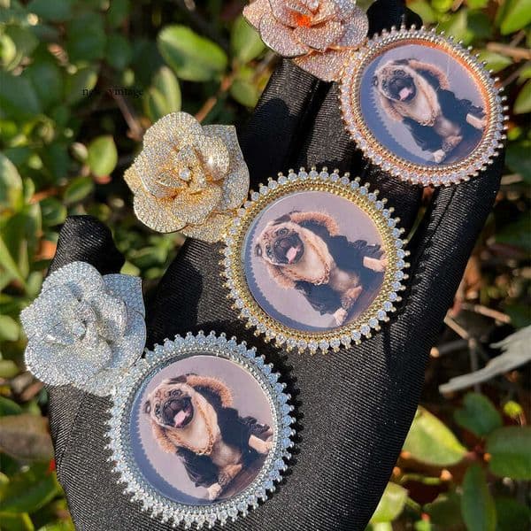 Hip Hop Style round with rose flower clasp and Moissanite Hip Hop photo frame pendant necklace