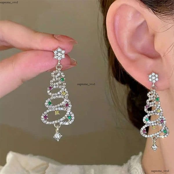 popular design Christmas tree earrings for women eye-catching fashionable holiday atmosphere earrings shiny and colorful jewelry