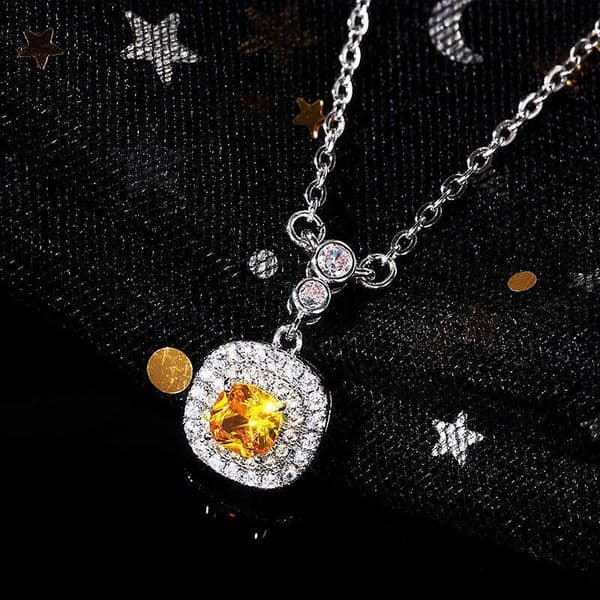 popular livestream item: Versatile yellow diamond Moissanite pendant necklace luxurious collarbone chain for Jewelry women
