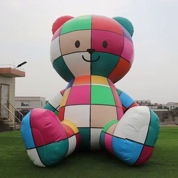 Custom Large Inflatable Cartoon Bear Doll - Color Blocked Design with Durable Oxford Cloth