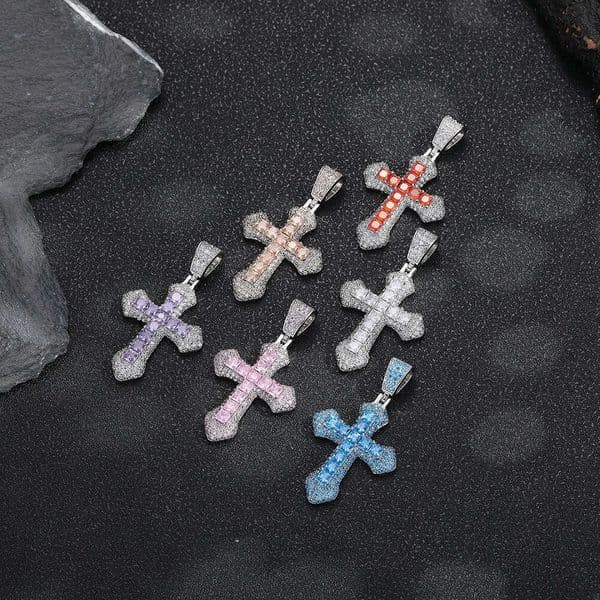 European and American Style Personalized Colorful Cross Men Hip Hop Ice with VVS moissanite Full Diamond Pendant Necklace Jewelry for Women Versatile