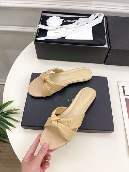CC designer sandals fashion sandals summer slippers sandals luxury womens sandals sliders casual shoes platform beach
