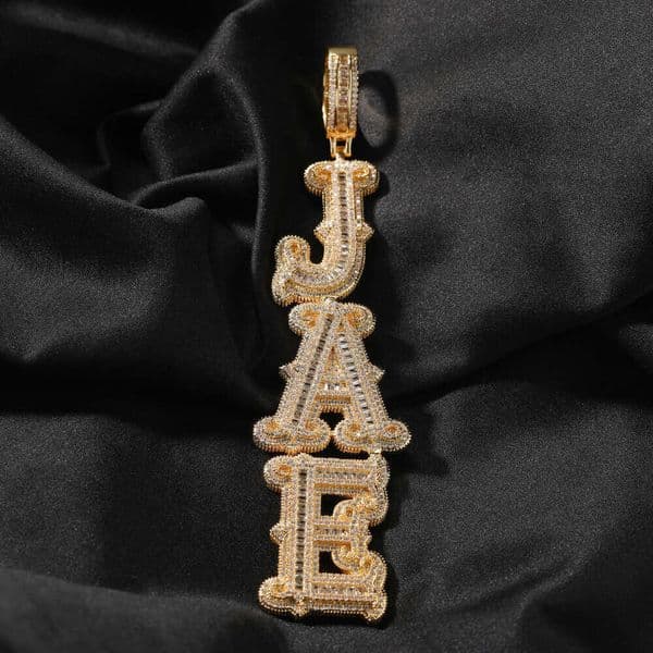 Vintage Cute Fashion Vertical Full Diamond Spiked Rock Candy Letter Pendant Custom Hip Hop Ice with VVS moissanite Necklace Trendy Accessories New Wholesale