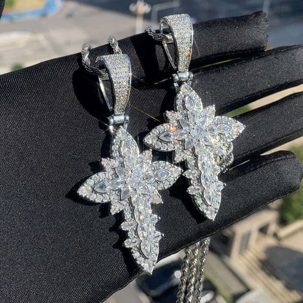 Cross-Border New Men's Full Diamond Cross Pendant Trendy Necklace European and American Hip-Hop Ice with VVS moissanite Personality One Piece Dropshipping