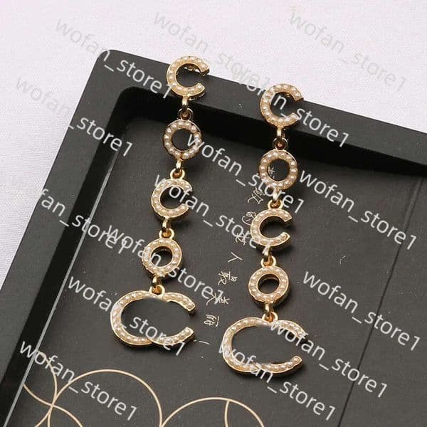 Designers Plated 925 Silver Luxury Brand Letters Stud Geometric Famous Women Round Crystal Rhinestone Earring Wedding Perty Circular Diamond 98F