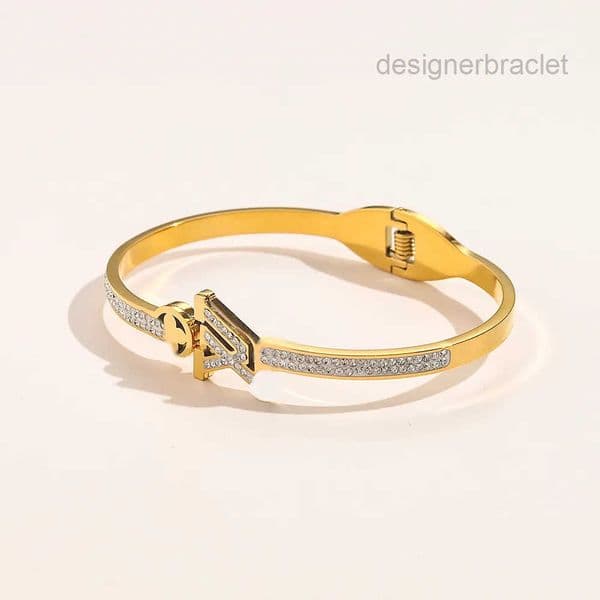 Premium Designer Brand Bracelet Womens bracelet Luxury Designer Letter Bracelet Crystal Set 18K gold plated stainless steel couple Gift jewelry ZG1335