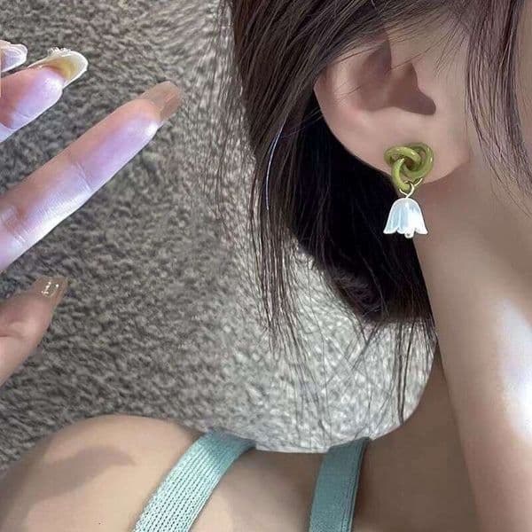 s925 Delicate Elegant Lily of the Valley Earrings for Women, Trendy on Instagram, Simple and Versatile, Forest Style Stud Earrings, Summer Ear Accessories