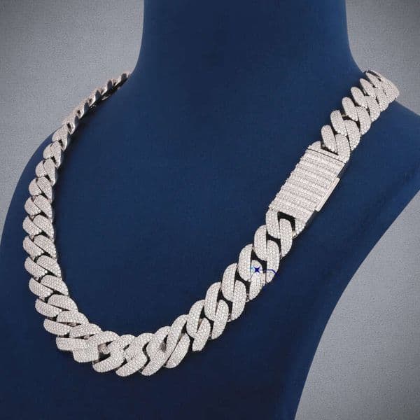 Most Selling Unisex Luxury Fashion Statement 18mm Iced Out Miami Cuban Lidynamic Hip Hop Chain Necklace for Sale