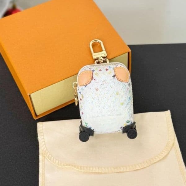 Luxury Bag Charm Fashion Keychain Key Holder Keychains Pendant Mini Bag Coin Pocket Designer For women
