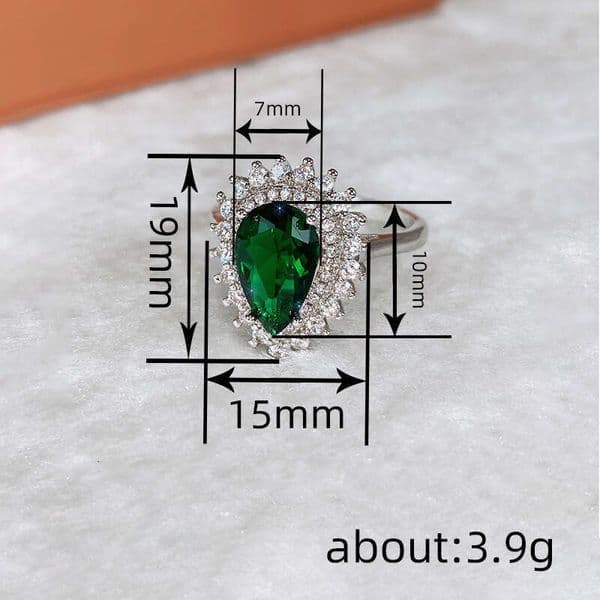 manufacturer wholesales high-end water drop-shaped rings for women Moissanite design elegant ladies' rings party and formal wear accessories