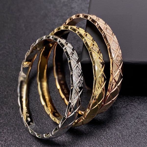 New Retro Diamond Pattern Diamond Bracelet Cc Bracelet Designer Bracelet Designer Jewelry Luxury Bracelet Luxury Jewelry Bestseller Gold Bracelet Charm Bracelet