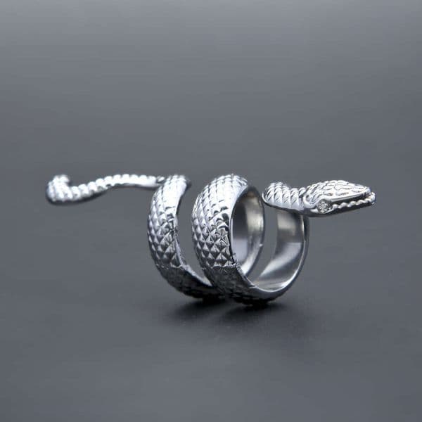 Source New Hot-Selling Unisex Trendy Snake-Shaped Alloy Hip Hop Punk Exaggerated Ring Jewelry Wholesale