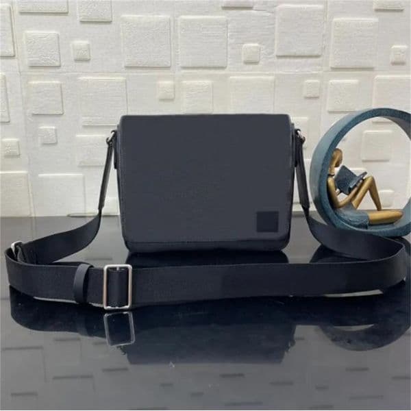 2026 New High-Qualitys Handbag Men Shoulder Bags Designer Bag Cross Body Briefcase Luxury Bag Man Women Messenger Bag Set Satchel Purse Composite Package