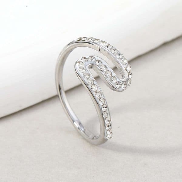 best-selling geometric light luxury style irregular wave ceramic diamond ring versatile and unique ring