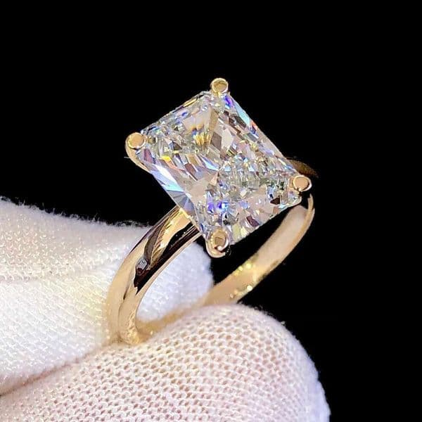 New Trendy White Plated 925 Sterling Silver 18K Solid Gold High Quality D Color Vvs Moissanite Diamond Engagement Rings