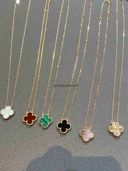 Designer Jewelry Vann cleef V Gold Lucky Clover Necklace 925 Silver Plated 18K White Mother-of-Pearl Pendant for Women Light Clavicle Chain
