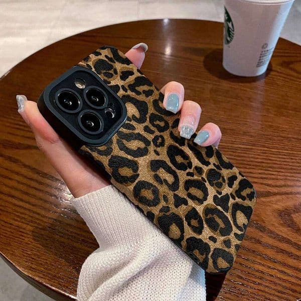 Fashion Gold Leopard Silicone Leather Case For iPhone 15 14 Pro Max 11 13 12 Mini 16 Plus 17 Air Soft Shockproof Cover 26H0323