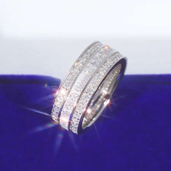 Professional Custom Jewelry 3 Rows Round Moissanite S925 Silver Plated 18k White Gold Engagement Rings for Women Men Daily