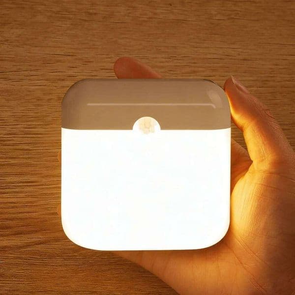 Motion Sensor Led Usb TYPE-C Charging Square Lamp for Bedroom Kitchen Stair Hallway Wardrobe Cupboard Lighting Night Light 26H0323