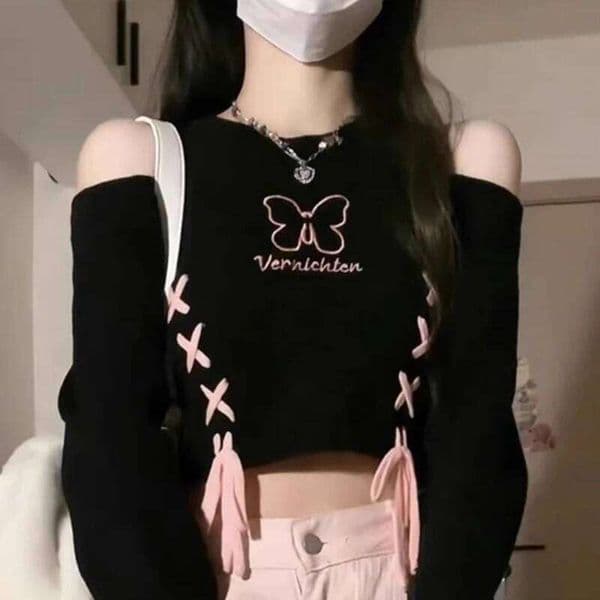 Spring and Autumn New Versatile Off Shoulder Knitted Sweater for Women, Tailored and Spicy, Short Design Top, Trendy and Fashionable Women's Top, Long Sleeve