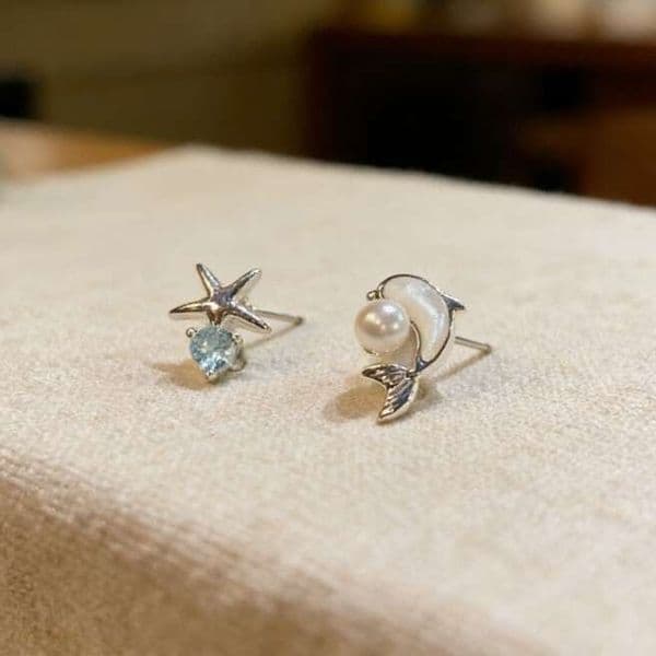 Ocean Series Exquisite Compact Asymmetrical Starfish Dolphin for Women, Personalized Fashionable and Versatile Earrings