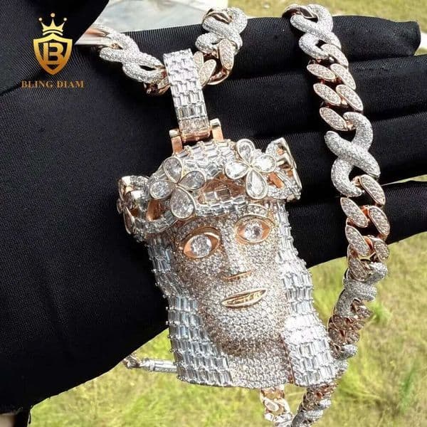 Wholesale Fashion Jesus Necklace Rapper HipHop Style Iced Out MoissaniteBrass Pendant Fine Jewelry in Stock