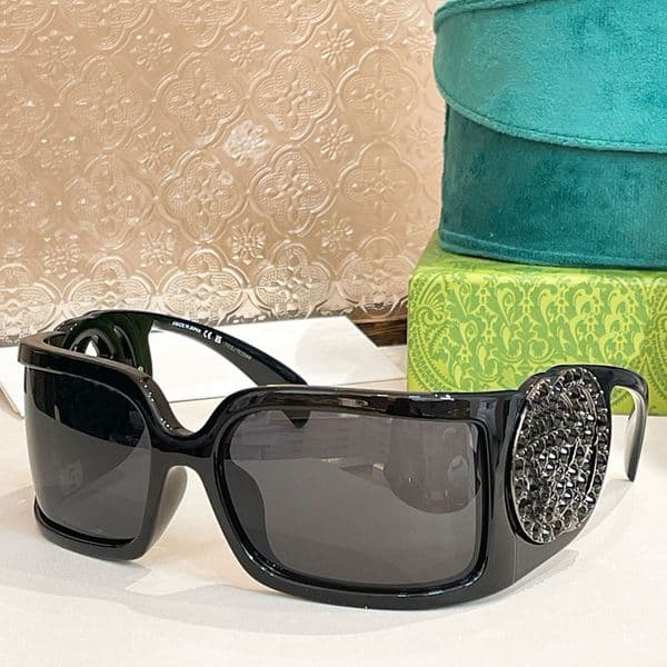 Oversized frame women sunglasses designer mask shaped womans top quality inlaid with diamond logo Lady glasses fashionable curved lenses UV400 GG1899S