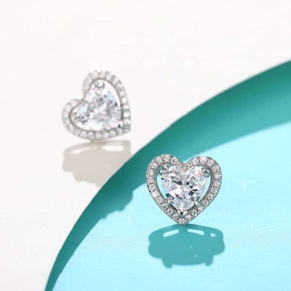 quality metal heart-shaped double-layer hollow design exquisite earrings delicate heart-to-heart earrings