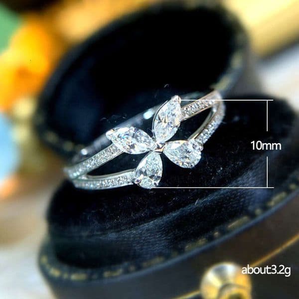 new Korean-style jewelry: sweet three-dimensional butterfly for women minimalist and ethereal Moissanite ring in the ins style