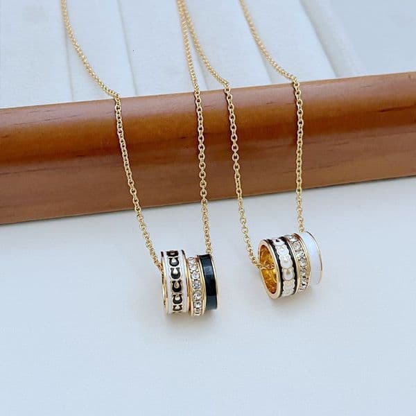 Coac Necklace Jewerly Designer cherry Necklace For Woman luxury jewelry Design Inlaid Enamel Glaze Rhinestone Detachable Three-Ring Exquisite Metal Necklace