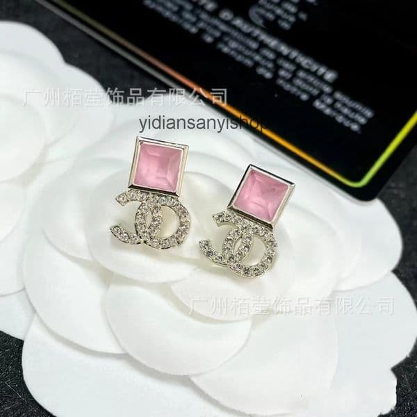cc earrings designer jewelryElegant inlaid square pink diamond stud earrings for women sweet and girlish earrings for women channels studs