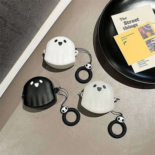 For Galaxy Buds 4 Pro Cute Cartoon Ghost Nightmare Black Robot Silicone Earphone Case Protective Sleeve with Hook 26L0324