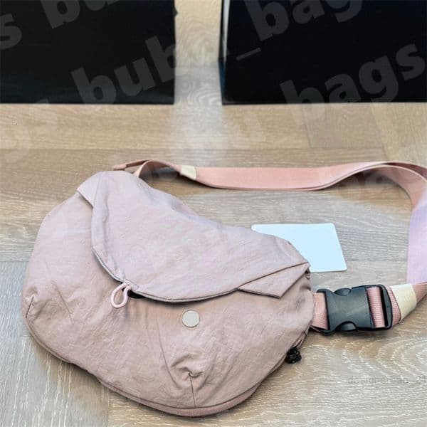 Designer Sports Bumbag Women Mens Luxury Belt Bags Man Fitness Chestpack Outdoor Magnetic Buckle Packs Crossbody Yoga Bum Bag