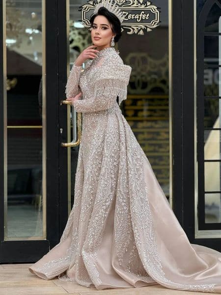 Long Sleeve Muslim Formal Evening Dress 2026 Customized Crystals Tassel Beaded Celebrity Dresses with Overskirt Middle East Prom Gowns