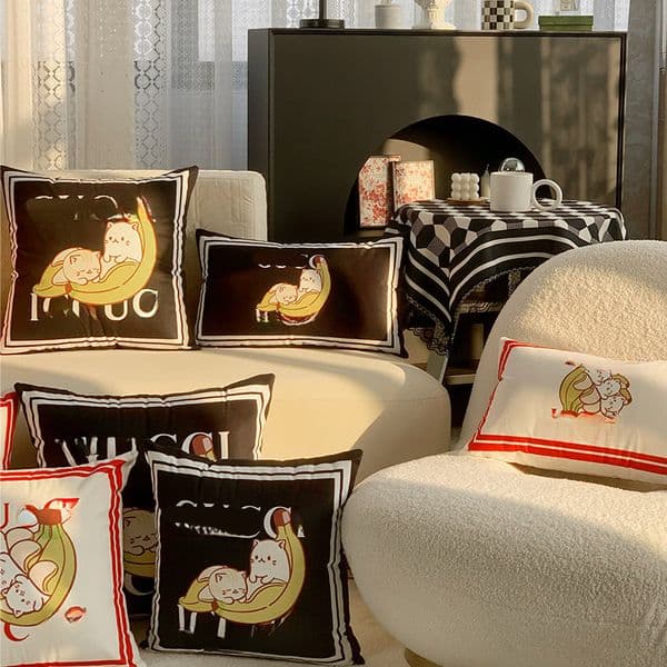 Light Luxury pillow Sofa Bedroom Cushion Living Room/Car Pillow with Insert Fabric Pillowcase home decor