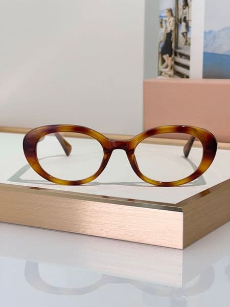 Designer Womens Eyeglasses Frame Clear Lens Men Sun Gasses K9165 Fashion Style Protects Eyes UV400 With Case