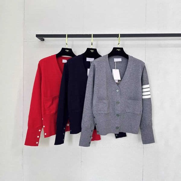Women's Knits & Tees designer High end of TB brand early spring new cardigan jacket with V neck and long knit sleeves 19IU