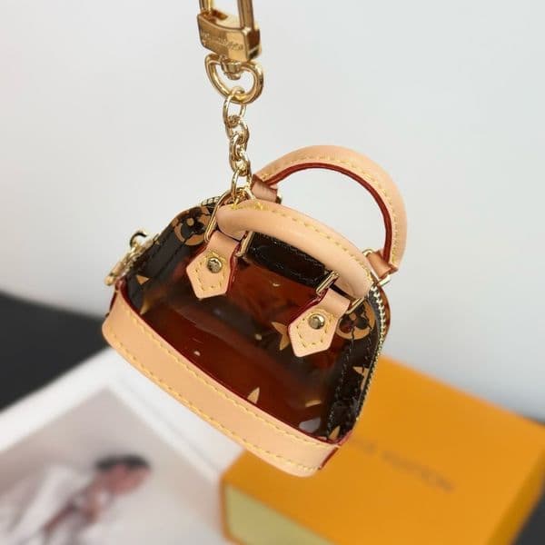 Classic Bag Charm Key Holder Keychains Leather Pendant Key Case Purse Mini Bag Charm Car Keychain for Men Women Gift