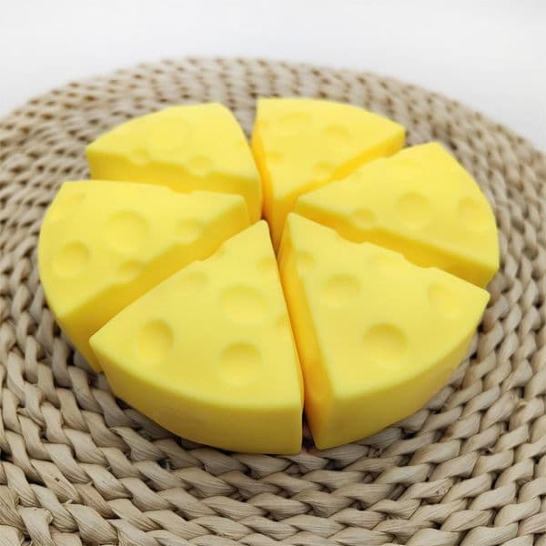 New Cute Cheese Squeezing Toy New Unique Cheese Stress Relieving Ball Factory Wholesale in Stock Free Shipping Fees