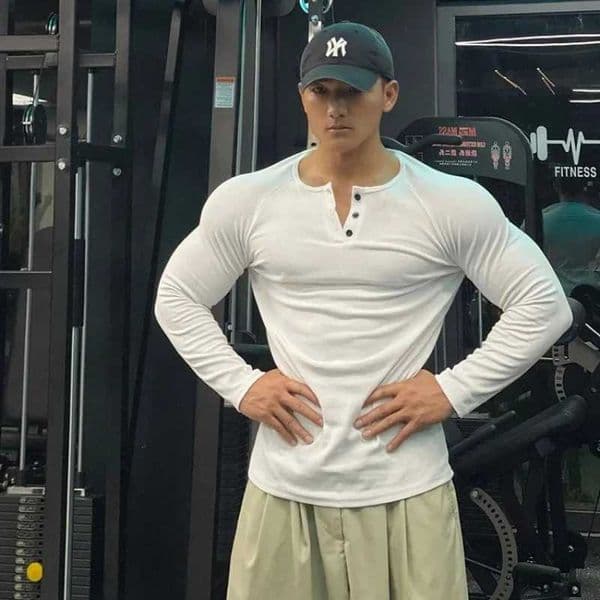 Men Sports High-Elastic Fitness Long Sve T-Shirt 2025 Autumn New Slim Fit Henley Collar Tshirt Men Streetwear Casual T-Shirt L260325