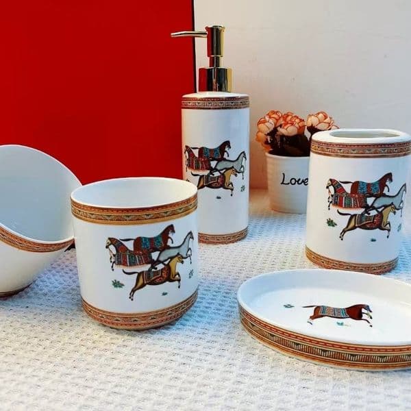 European Ceramic Bathroom Five-piece Toilet Set Creative Mouthwash Cup Bathroom Supplies