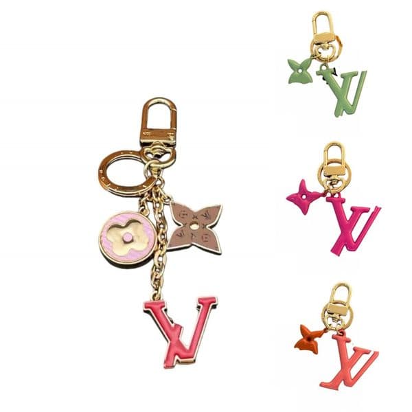 Designer Letters key chain luxury keychain designer bag charm chain gold color keyrings accessories bag pink digit pendant luxury ornaments aa+ om839