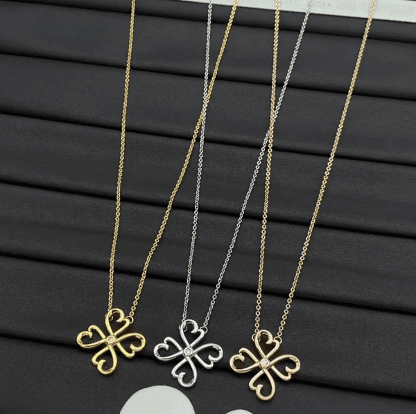 Top Luxury Designer Necklace Chain Heart Necklaces for Women Original Design Great Quality Love Jewelry Supply Wholesale A2