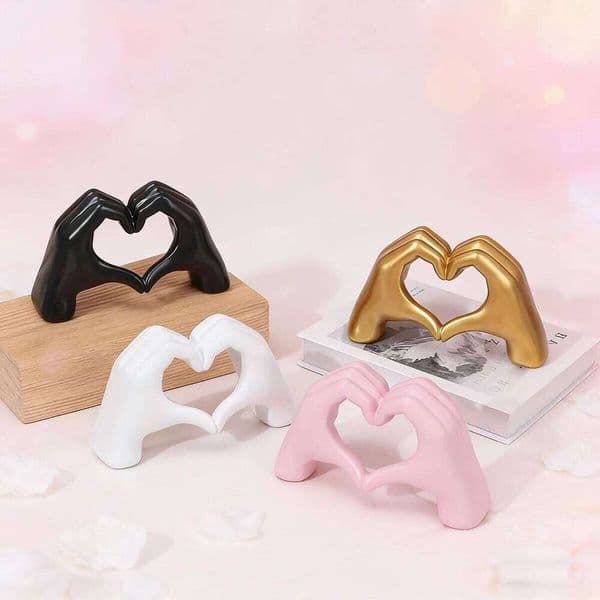 Small Heart Hands Sculpture Decoration,Room Decor Aesthetic Living Room Bedroom, Love Finger Shelf Decor, Gifts for Girls 26H0326