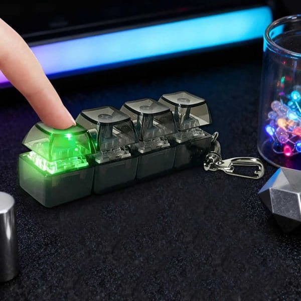 New Keyboard Keychain Fidget Toys Crystal Clicker Sensory Toy For Stress Relief Keyboard Keychain Fidget Gadget For Adults child Z260326