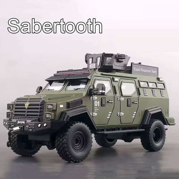 1:24 Sabertooth Models Toys Armored Cars Alloy Diecast with Light Sound Vehicle 6 Doors Opened Car Toy Kids Children's Day Gifts 26W0326